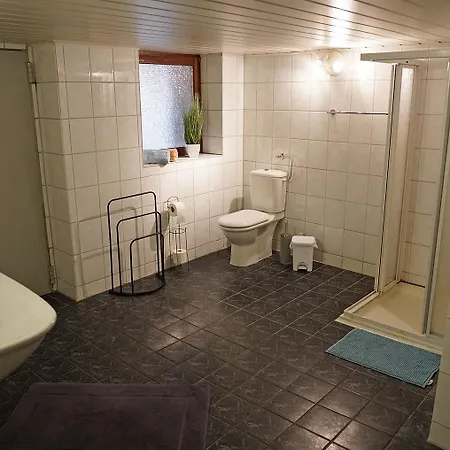 Fewo Namibia, Zentrumsnah, Parkplatz, Terrasse דירה